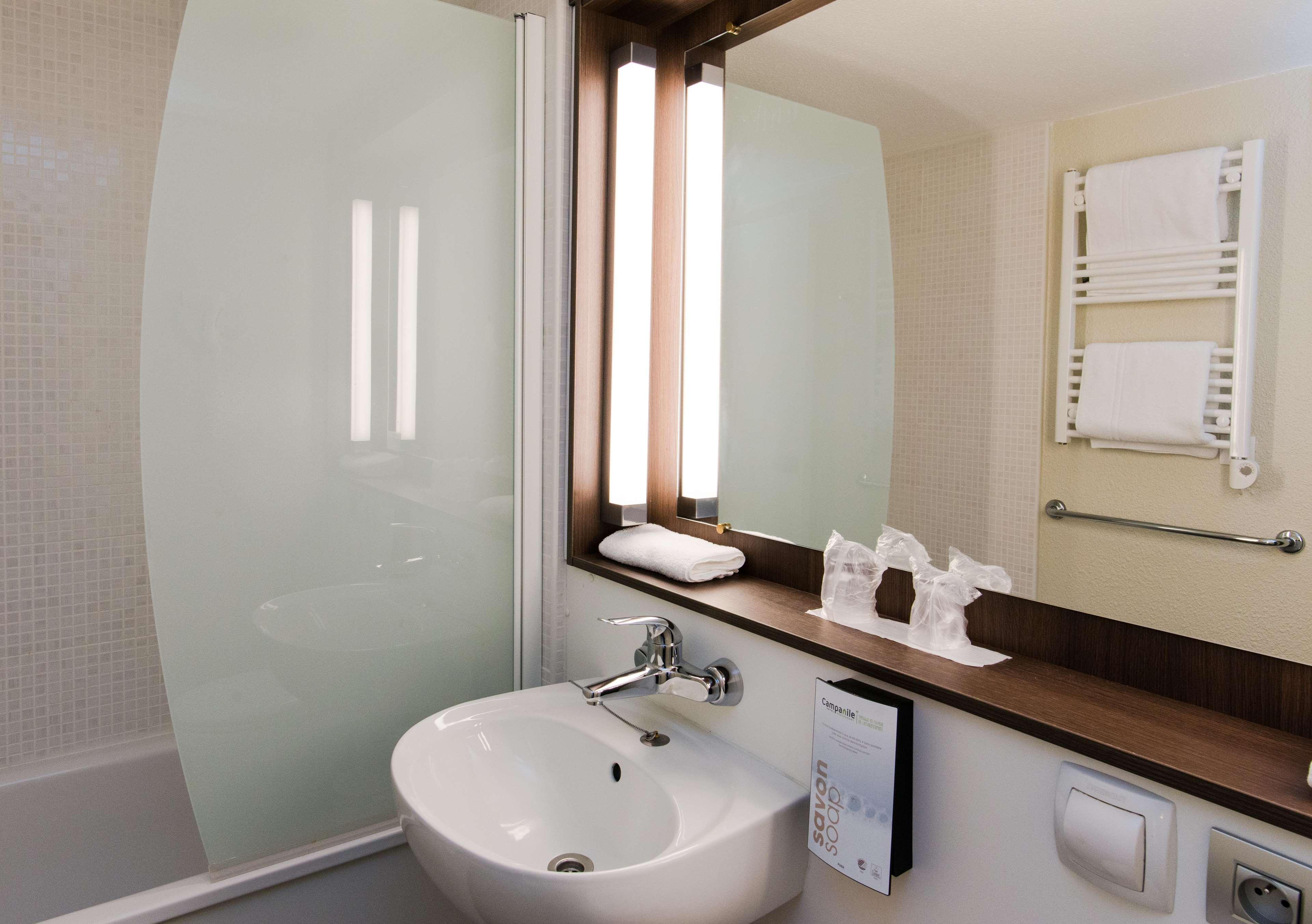 Campanile Agen Hotel Luaran gambar